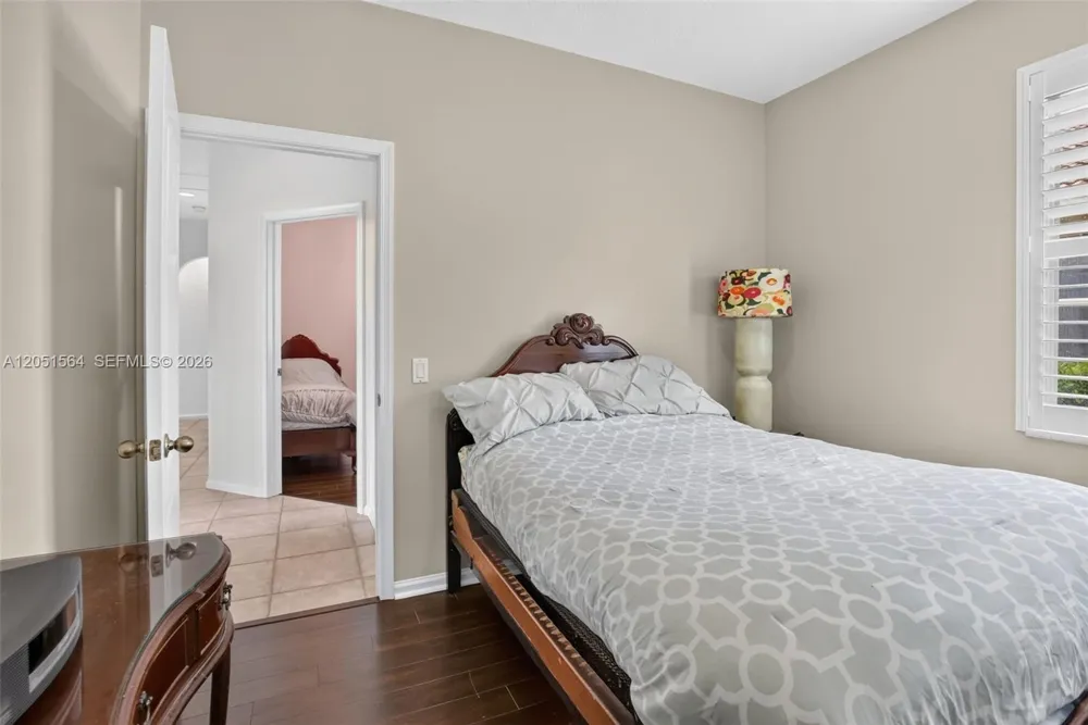1164 Ginger Circle Weston, FL 33326