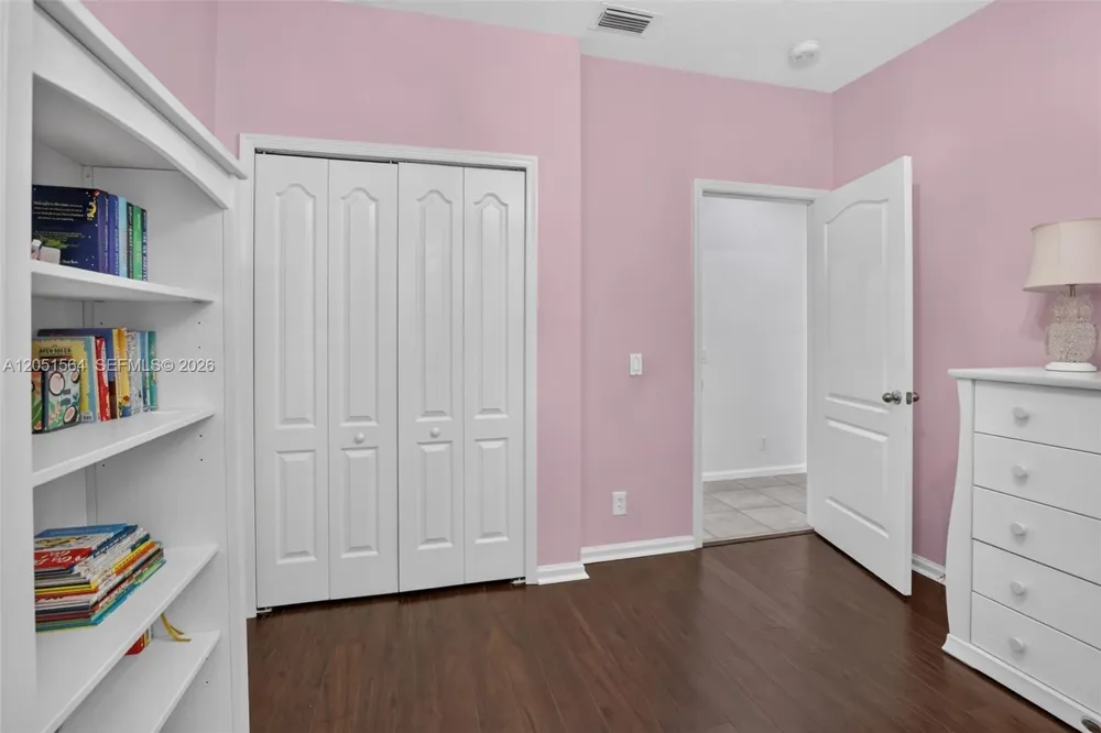 1164 Ginger Circle Weston, FL 33326