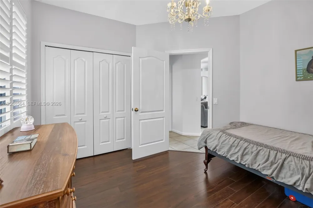 1164 Ginger Circle Weston, FL 33326