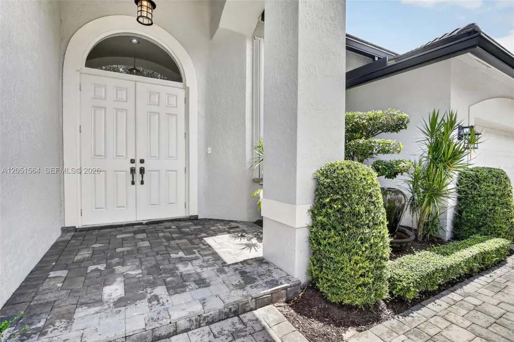 1164 Ginger Circle Weston, FL 33326
