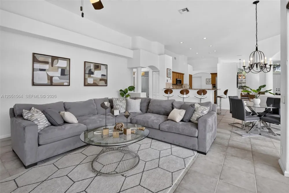 1164 Ginger Circle Weston, FL 33326