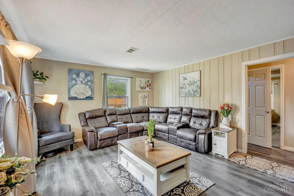 206 Douglas Avenue Trenton, OH 45067