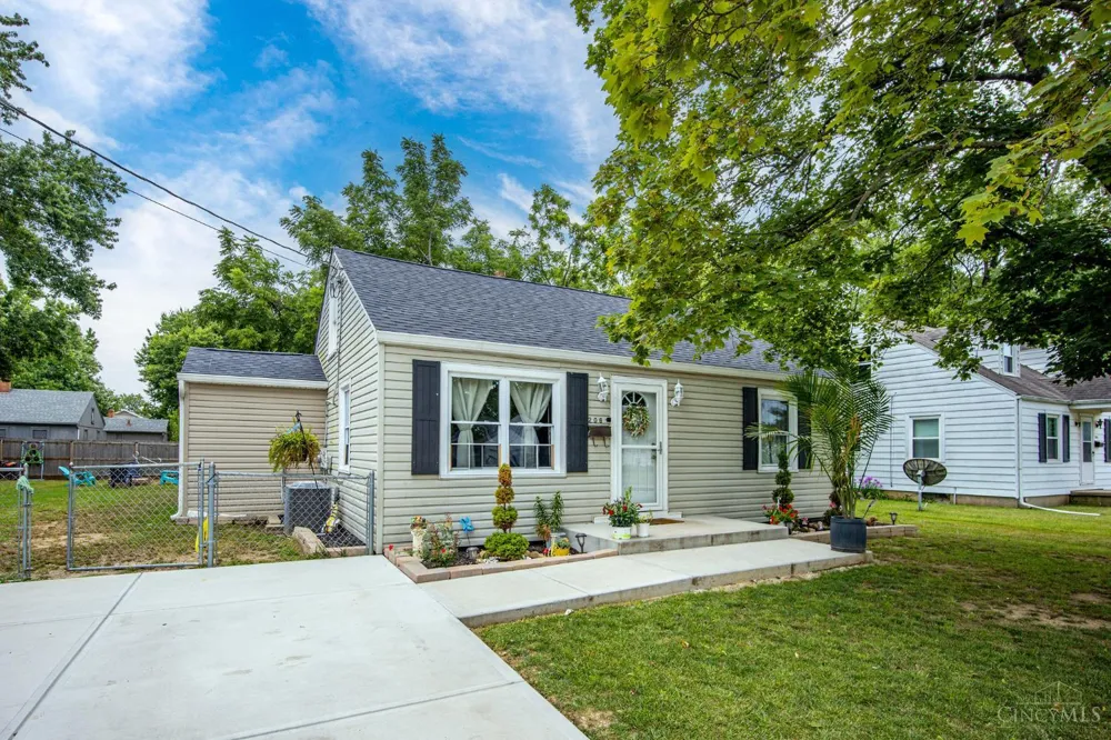 206 Douglas Avenue Trenton, OH 45067