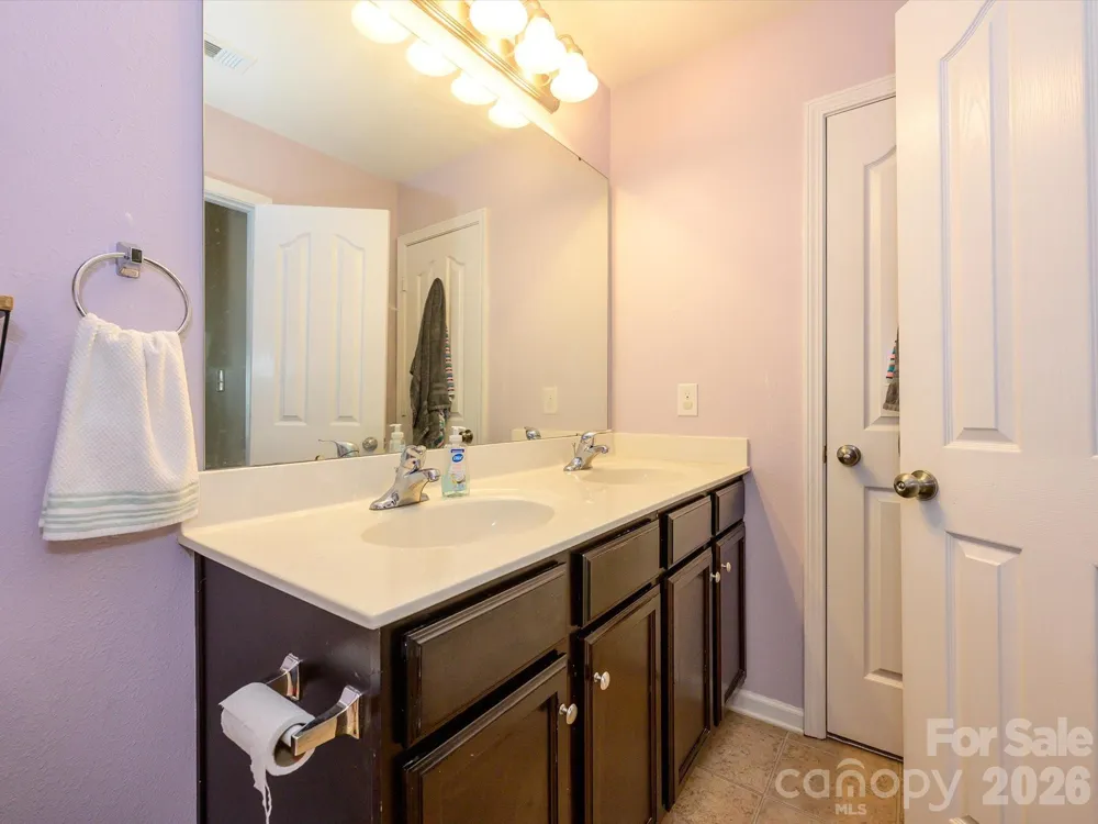 11819 Paver Lane Midland, NC 28107