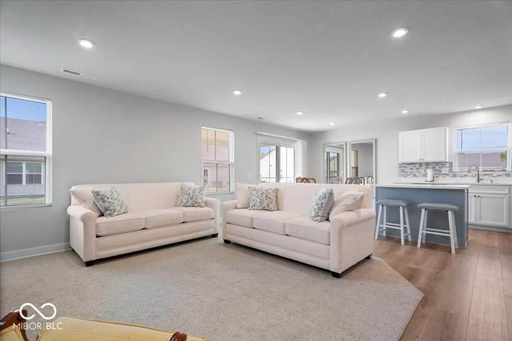 175 Jones Court Whiteland, IN 46184