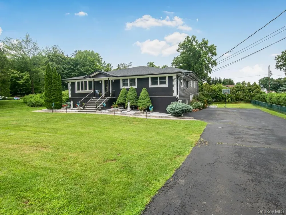 3 Quaker Road New City, NY 10956
