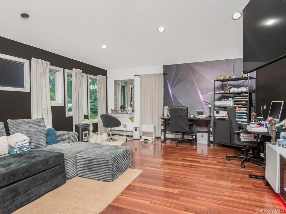 3 Quaker Road New City, NY 10956