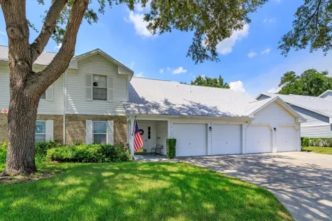 5301 WHITE CLIFF LANE #7