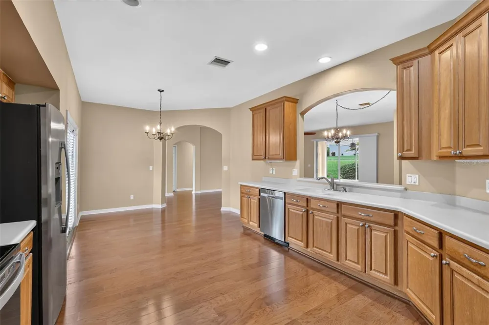 5809 BOUNTY CIRCLE Tavares, FL 32778