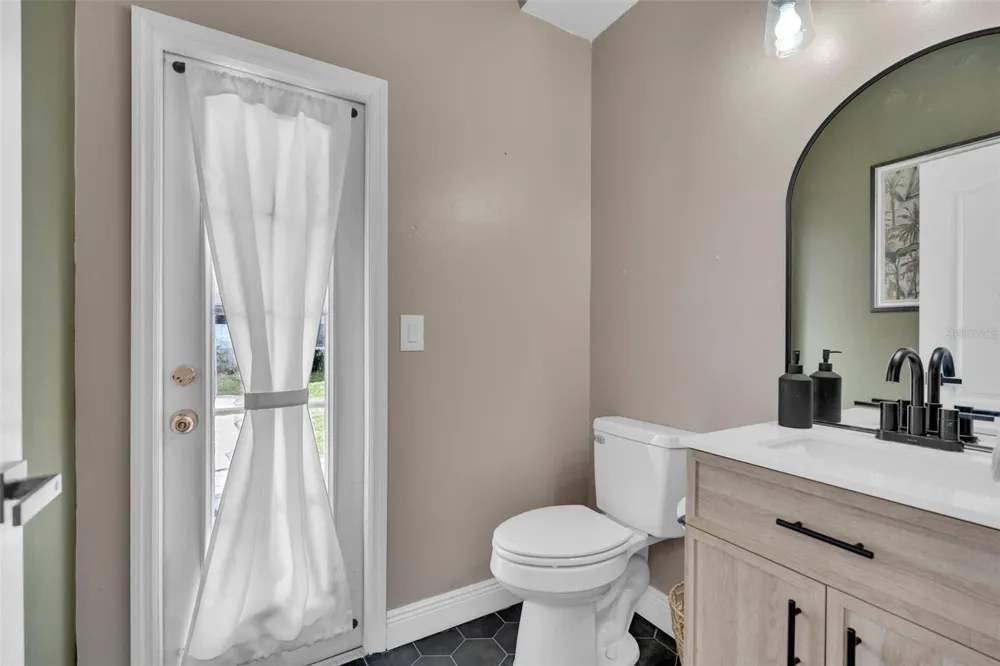 1250 LORETTO CIRCLE Odessa, FL 33556