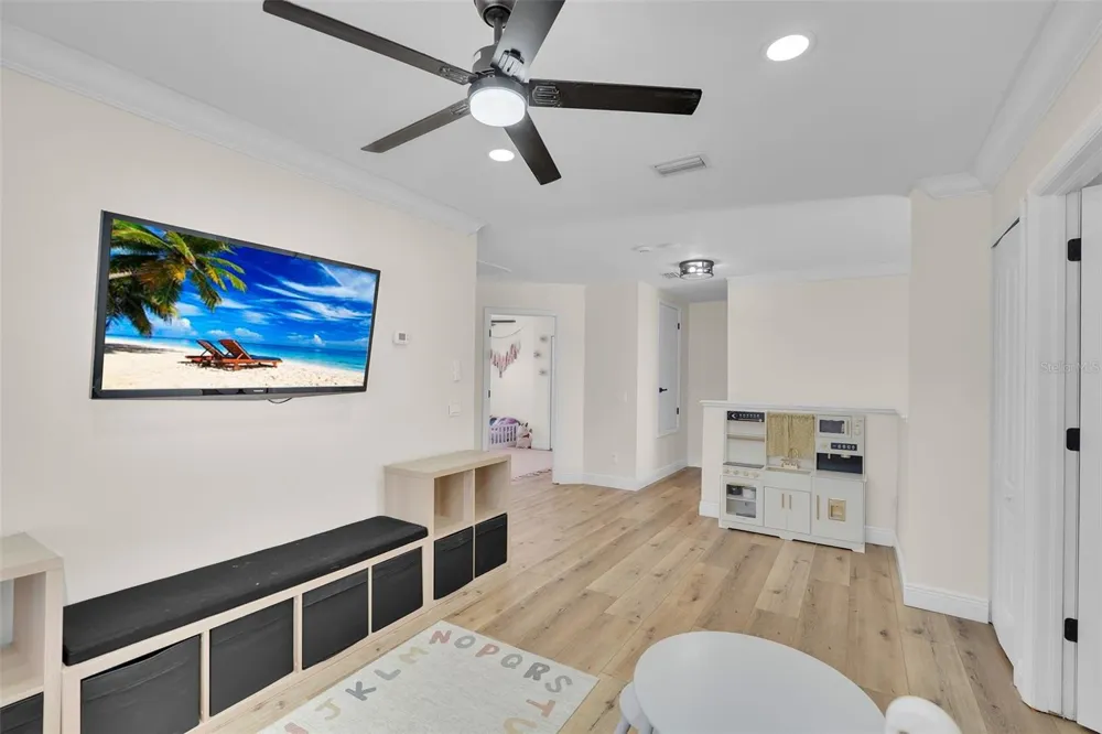 1250 LORETTO CIRCLE Odessa, FL 33556