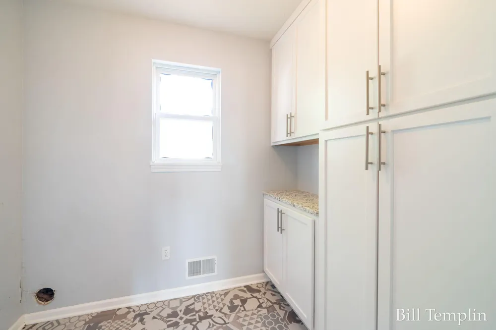 5641 Barcroft Drive SW Wyoming, MI 49418