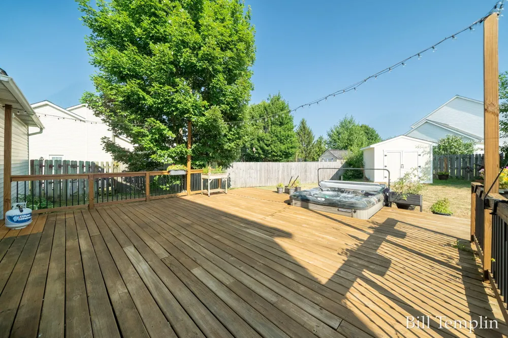 5641 Barcroft Drive SW Wyoming, MI 49418