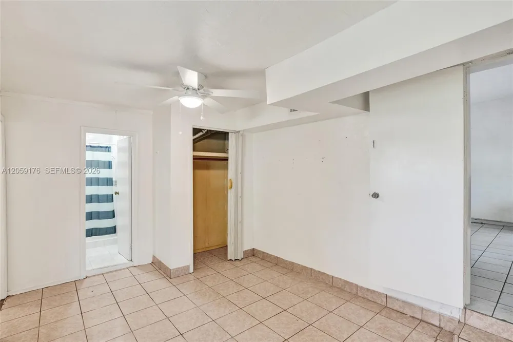 2145 NW 124th St Miami, FL 33167