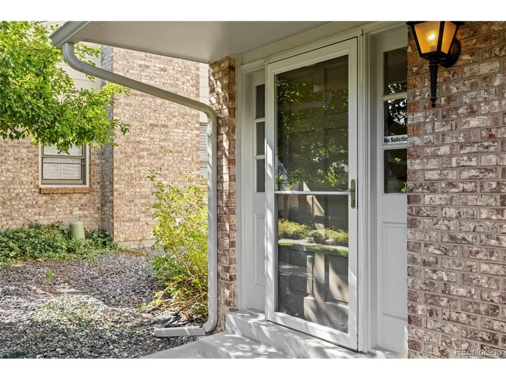 7609 S Cove Circle Littleton, CO 80122