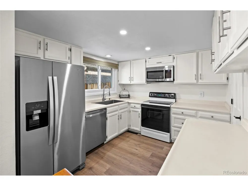 7609 S Cove Circle Littleton, CO 80122