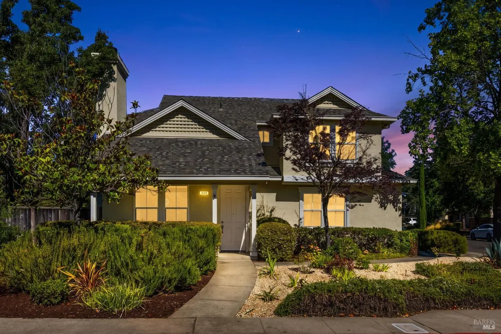 900 Chiles Avenue St. Helena, CA 94574