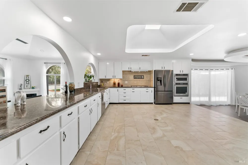 1649 California Drive Vacaville, CA 95687