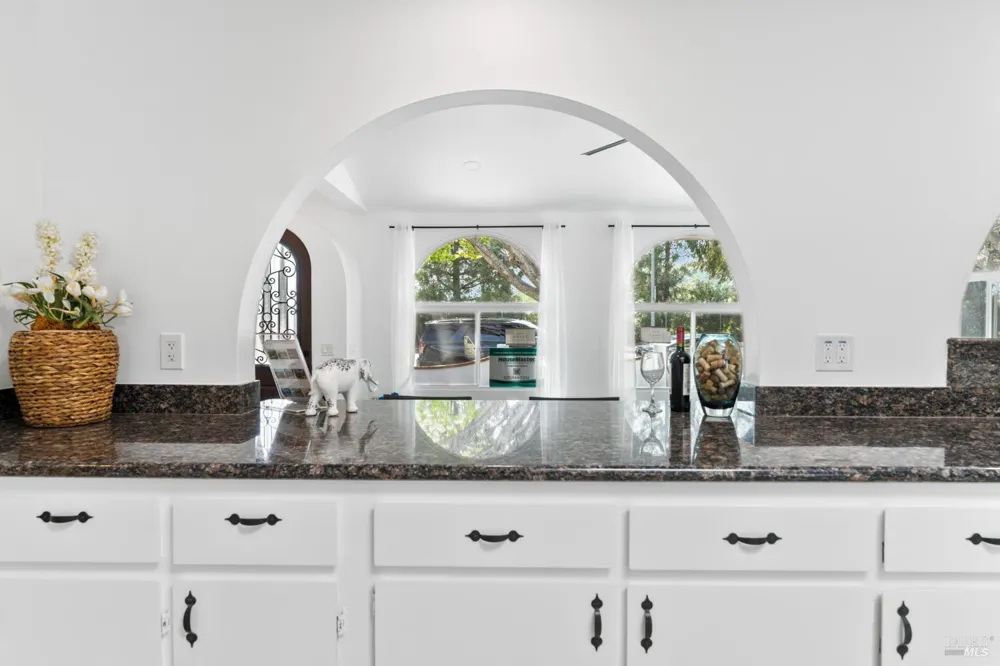 1649 California Drive Vacaville, CA 95687