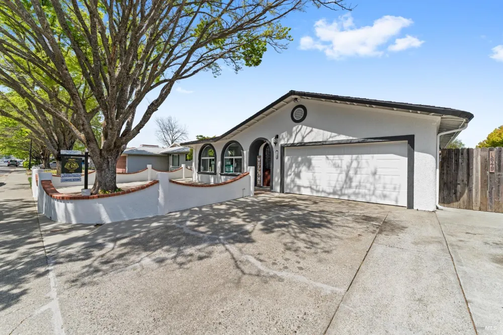 1649 California Drive Vacaville, CA 95687
