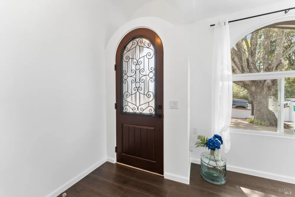 1649 California Drive Vacaville, CA 95687