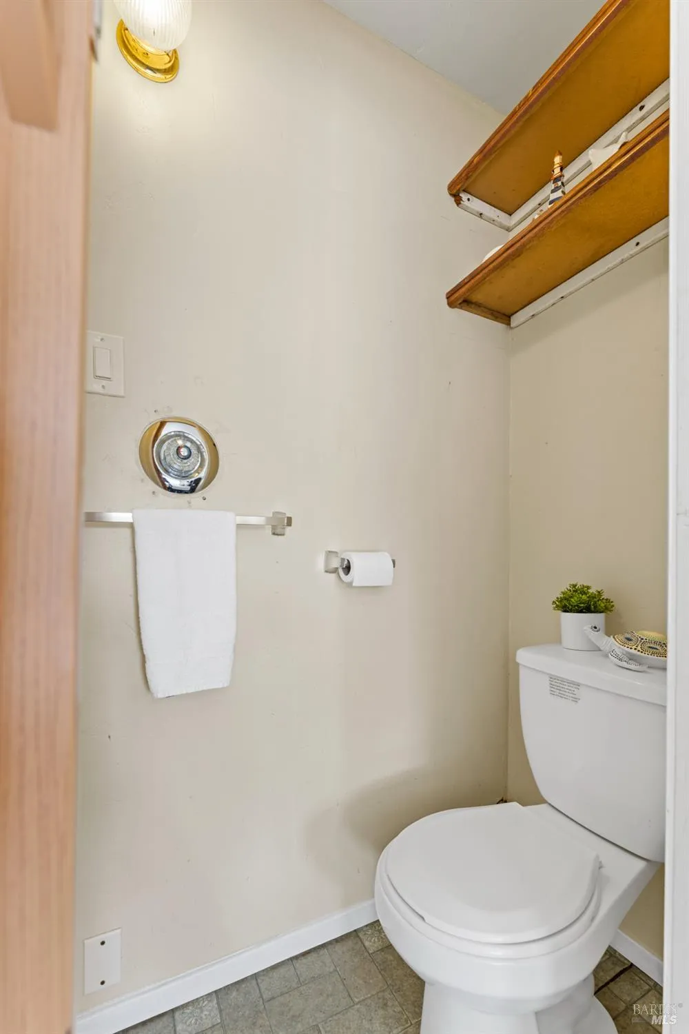 1649 California Drive Vacaville, CA 95687