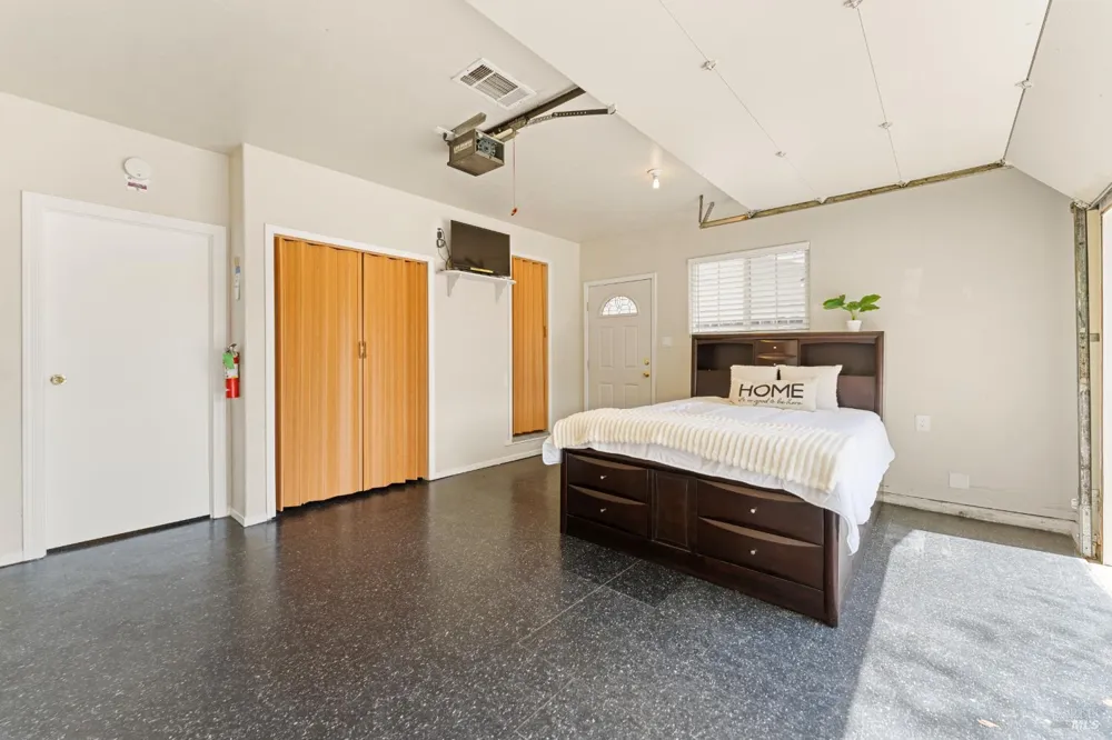 1649 California Drive Vacaville, CA 95687