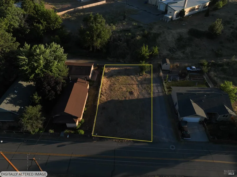 563 Shasta Avenue Weed, CA 96094