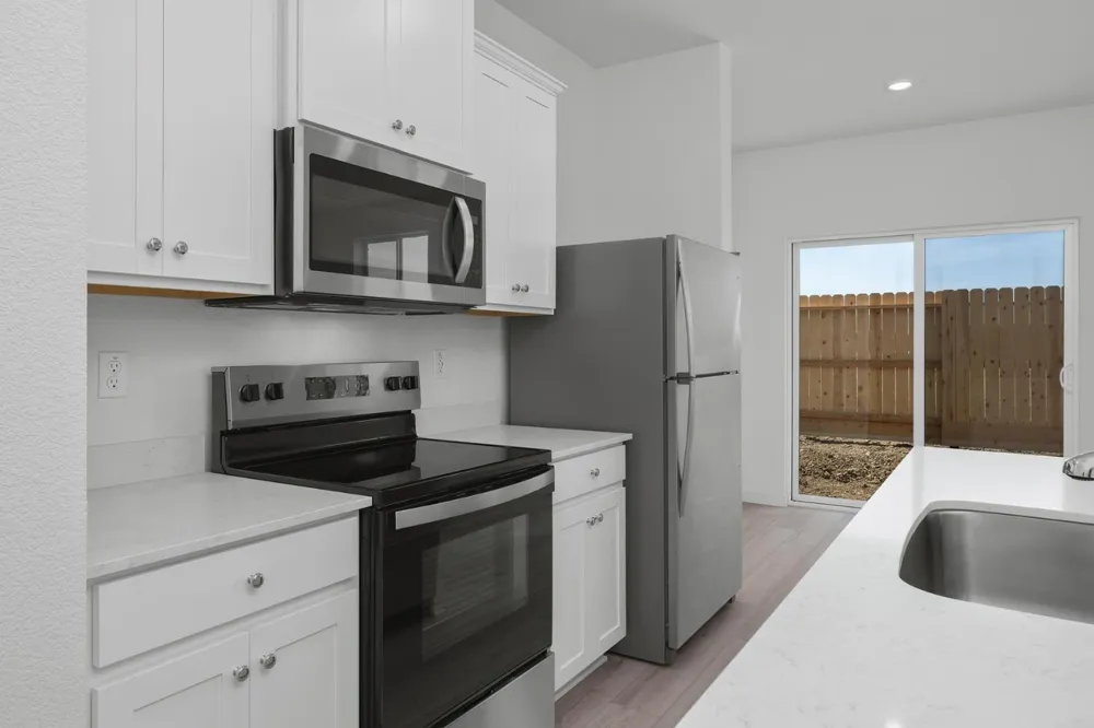 804 Helmsley Lane Patterson, CA 95363