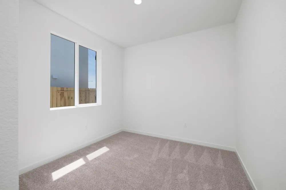 804 Helmsley Lane Patterson, CA 95363