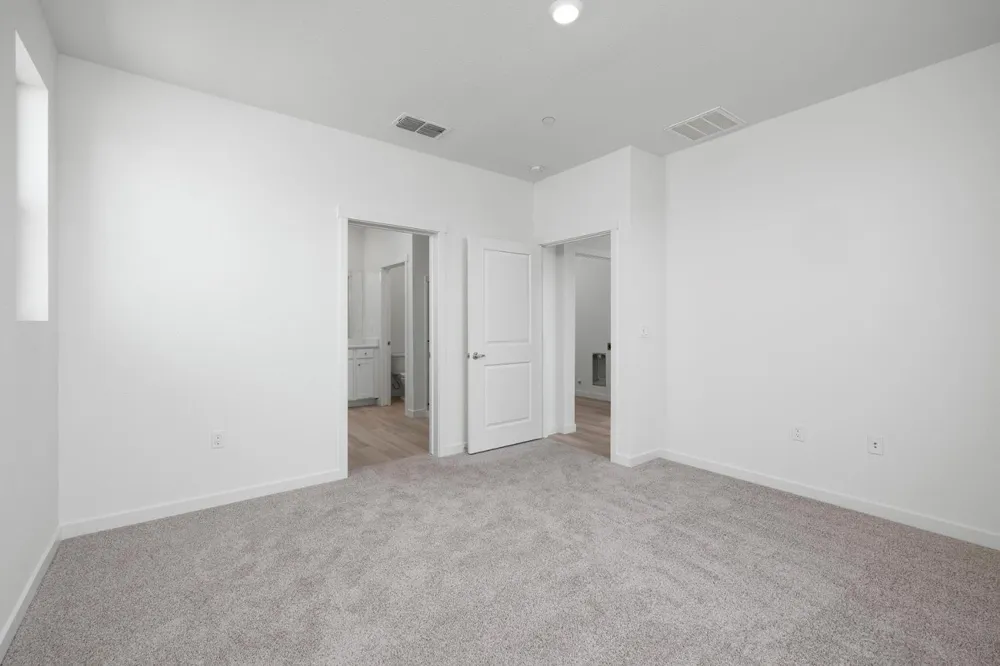 804 Helmsley Lane Patterson, CA 95363