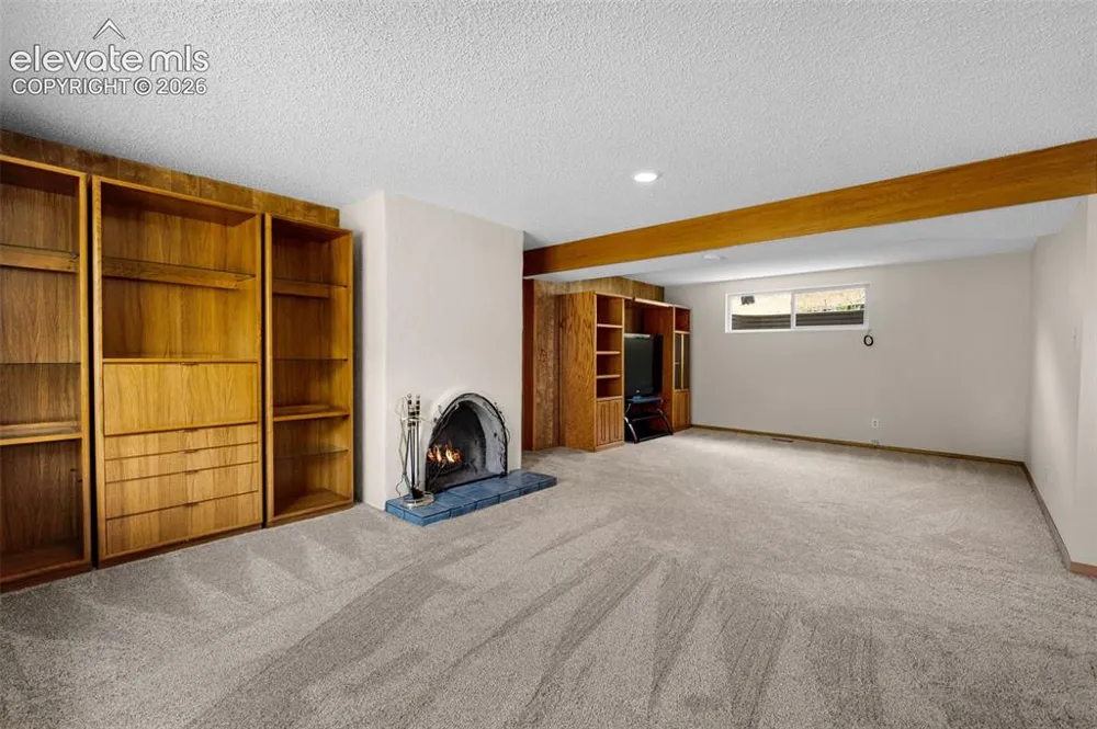 8615 Chipita Park Road Cascade, CO 80809