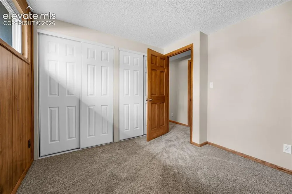 8615 Chipita Park Road Cascade, CO 80809