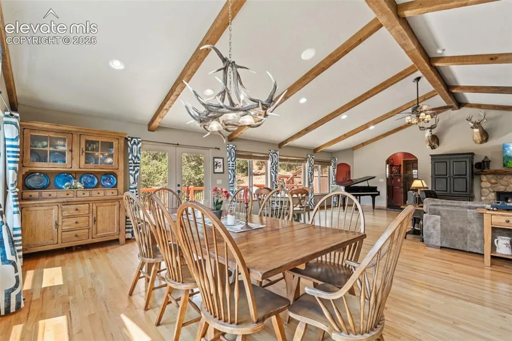 812 Crystal Park Road Manitou Springs, CO 80829