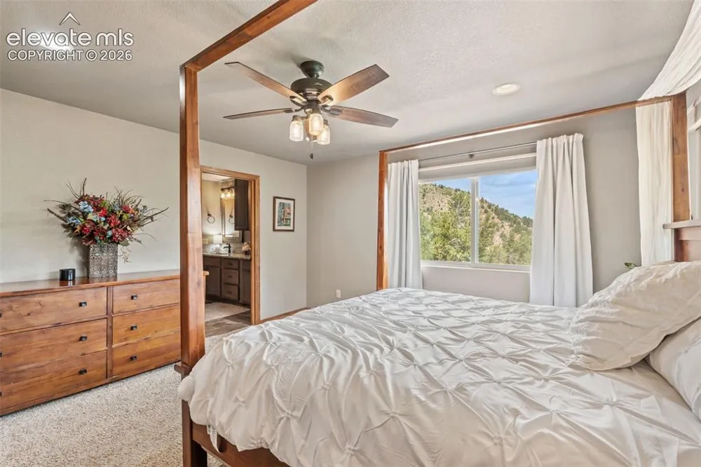 812 Crystal Park Road Manitou Springs, CO 80829