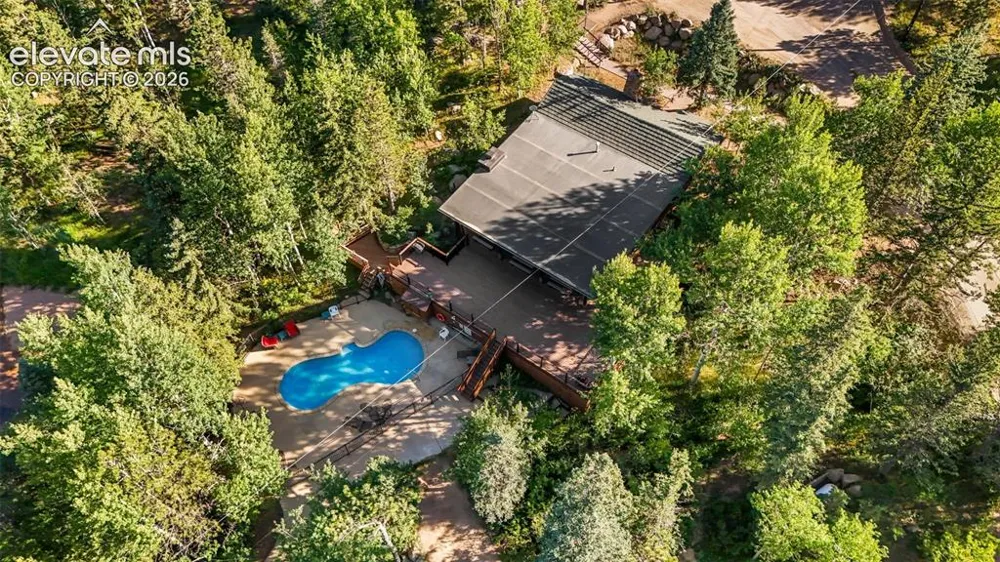 812 Crystal Park Road Manitou Springs, CO 80829