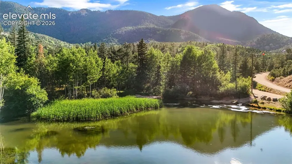 812 Crystal Park Road Manitou Springs, CO 80829