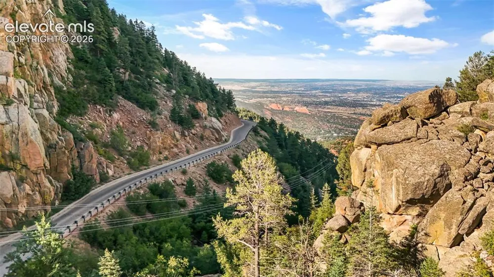 812 Crystal Park Road Manitou Springs, CO 80829