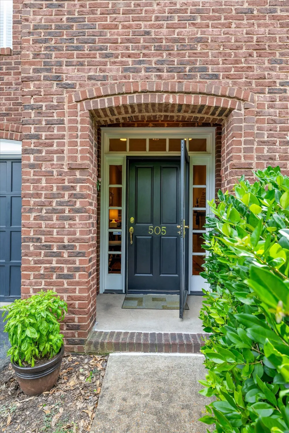 505 Lindsay Court Chattanooga, TN 37403