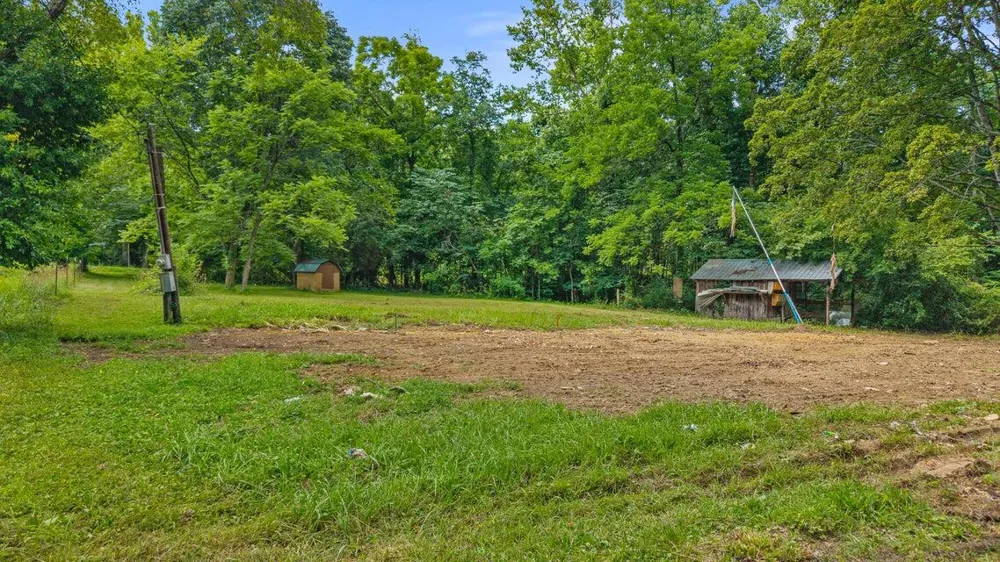 195 Crisp Lane Decatur, TN 37322