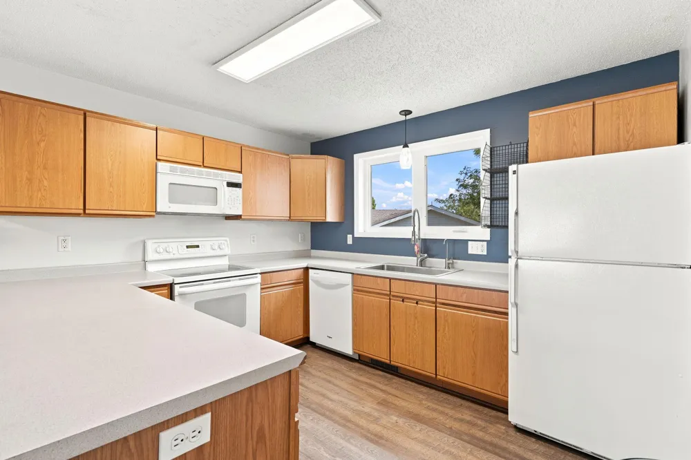 411 NP COURT Breckenridge, MN 56520