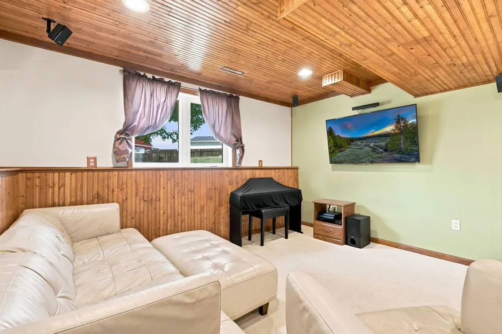 411 NP COURT Breckenridge, MN 56520