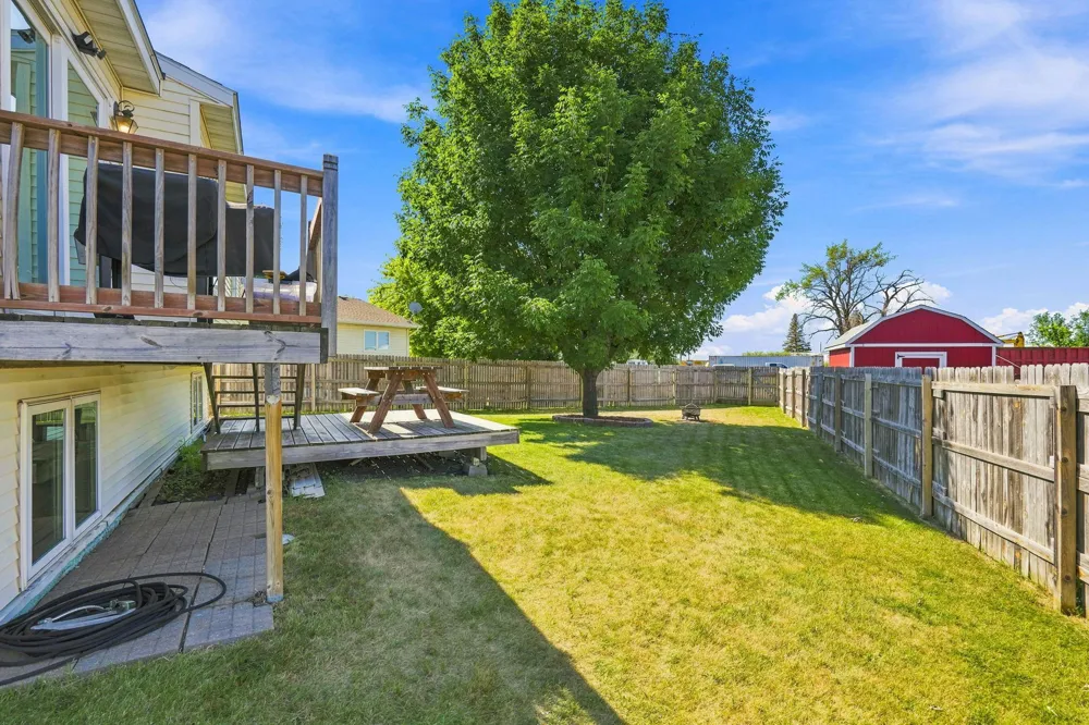 411 NP COURT Breckenridge, MN 56520