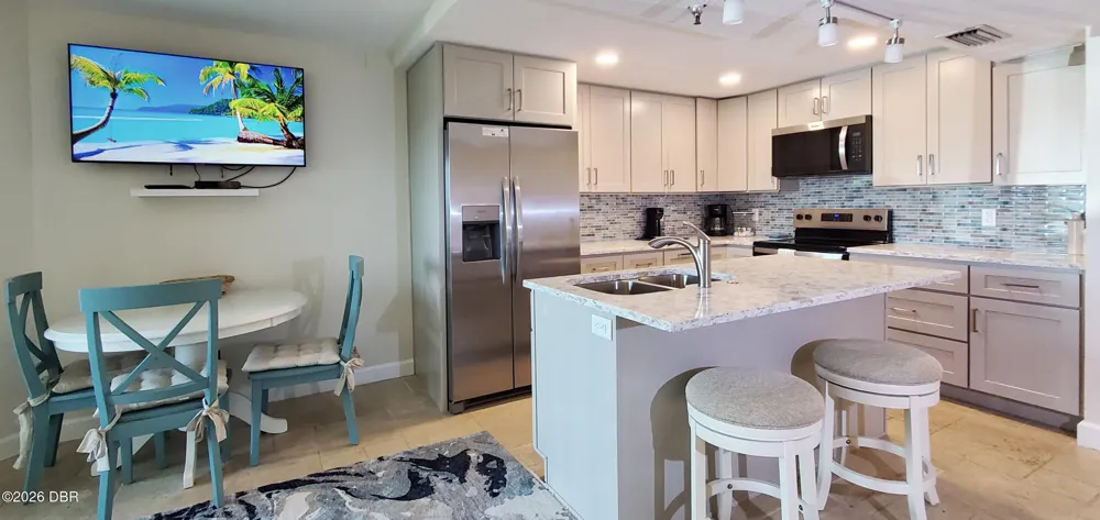3647 S Atlantic Avenue #105 Daytona Beach Shores, FL 32118