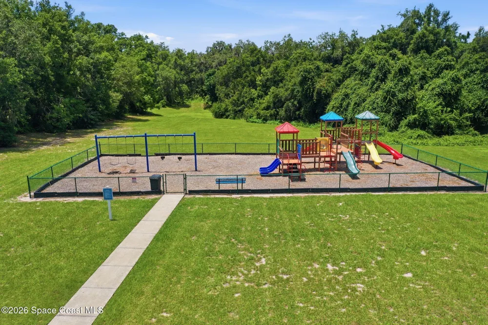 1116 Myrtle Lake View Drive Fruitland Park, FL 34731