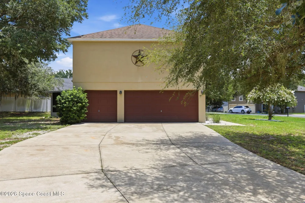 1116 Myrtle Lake View Drive Fruitland Park, FL 34731