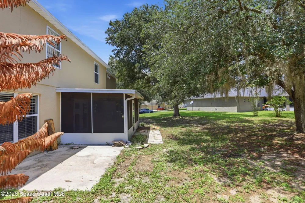 1116 Myrtle Lake View Drive Fruitland Park, FL 34731