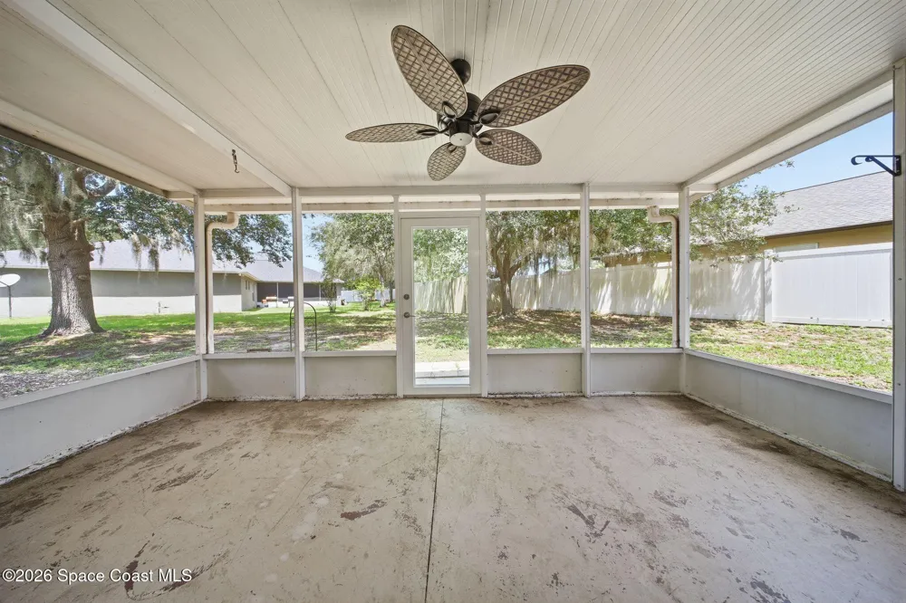 1116 Myrtle Lake View Drive Fruitland Park, FL 34731