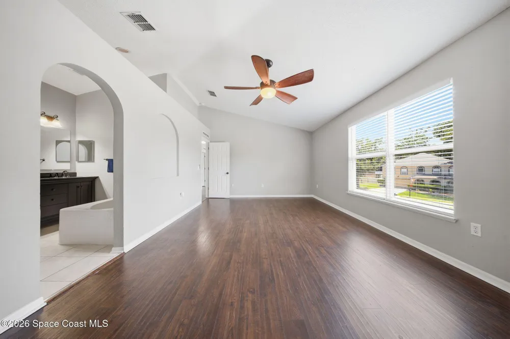 1116 Myrtle Lake View Drive Fruitland Park, FL 34731