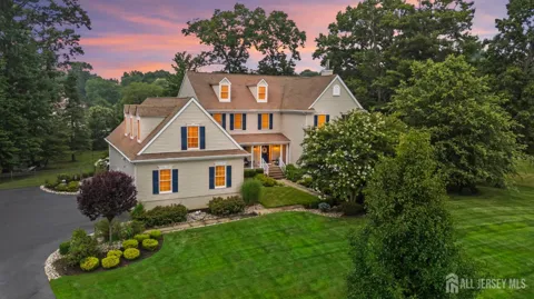 4 Breckenridge Court